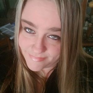 Meet your Posher, Eileen